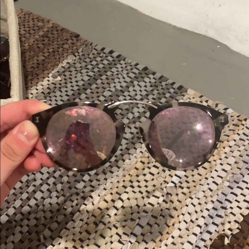 illesteva sunglasses